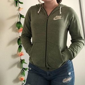 nike zip up hoodie